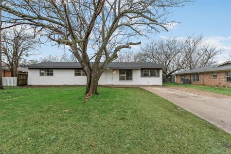 701 N Spears Street Alvarado TX 76009