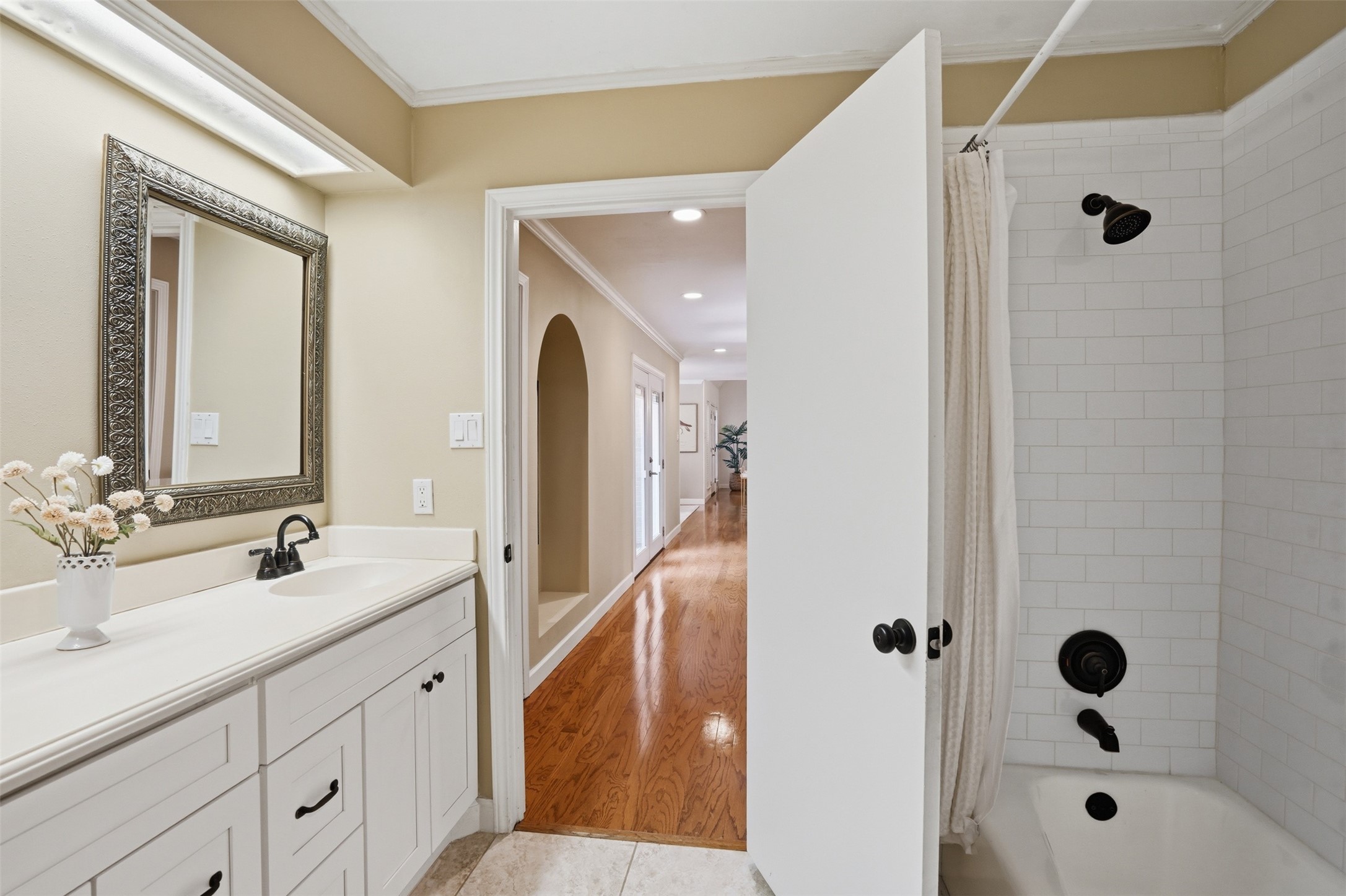 3812 Lands End Street Fort Worth TX 76109