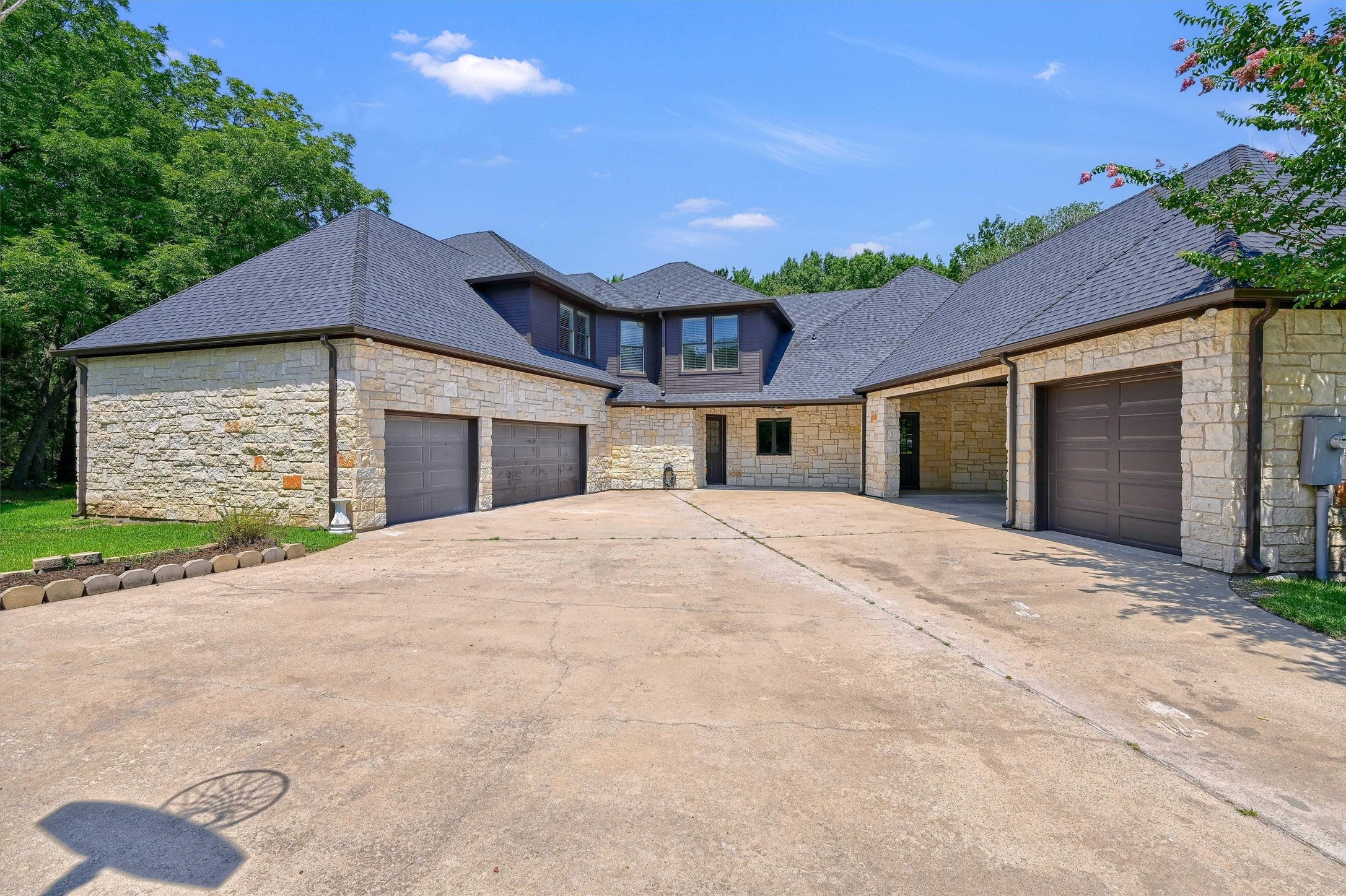 2910 Wellington Drive Sherman TX 75092