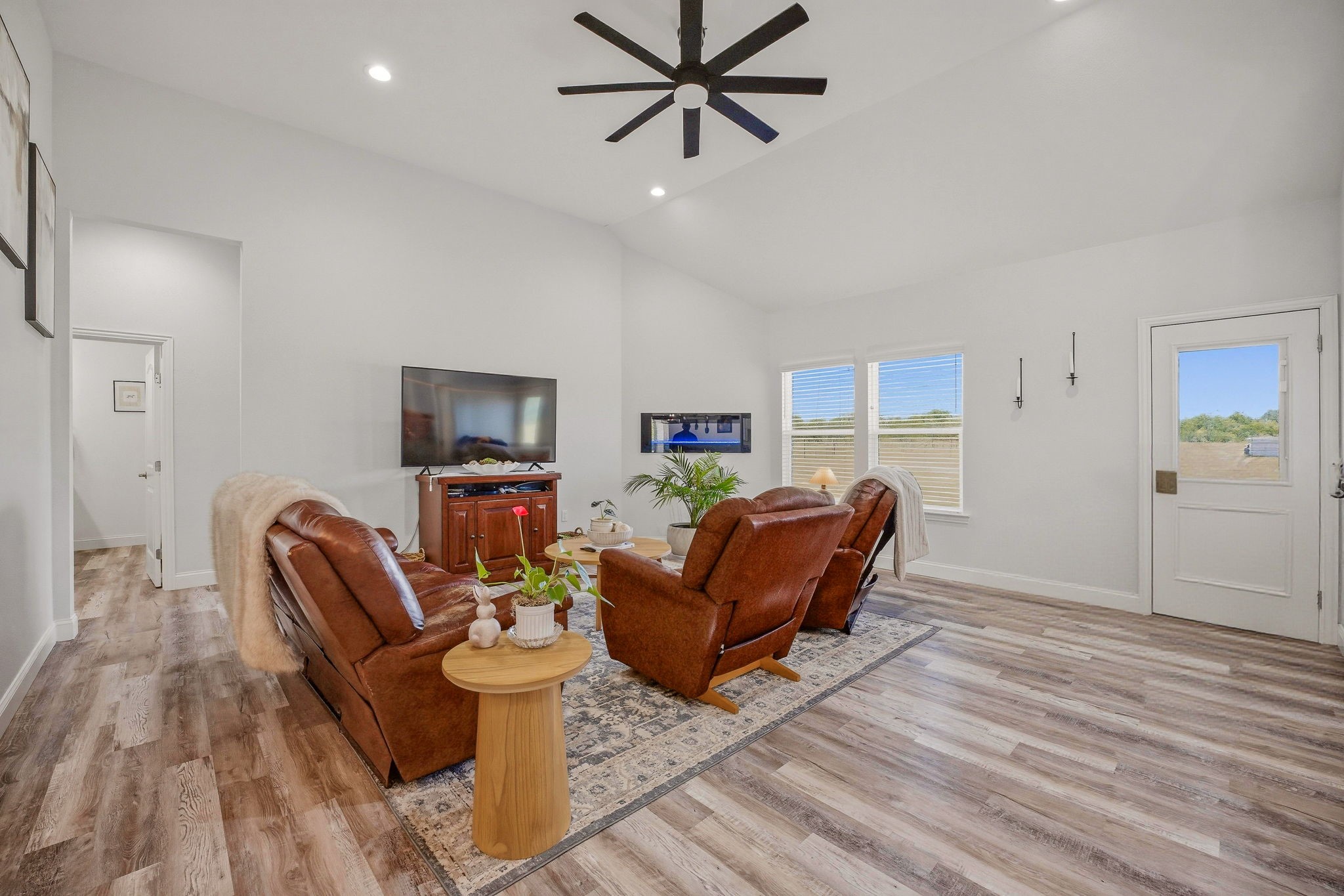 689 Dill Road Weatherford TX 76085
