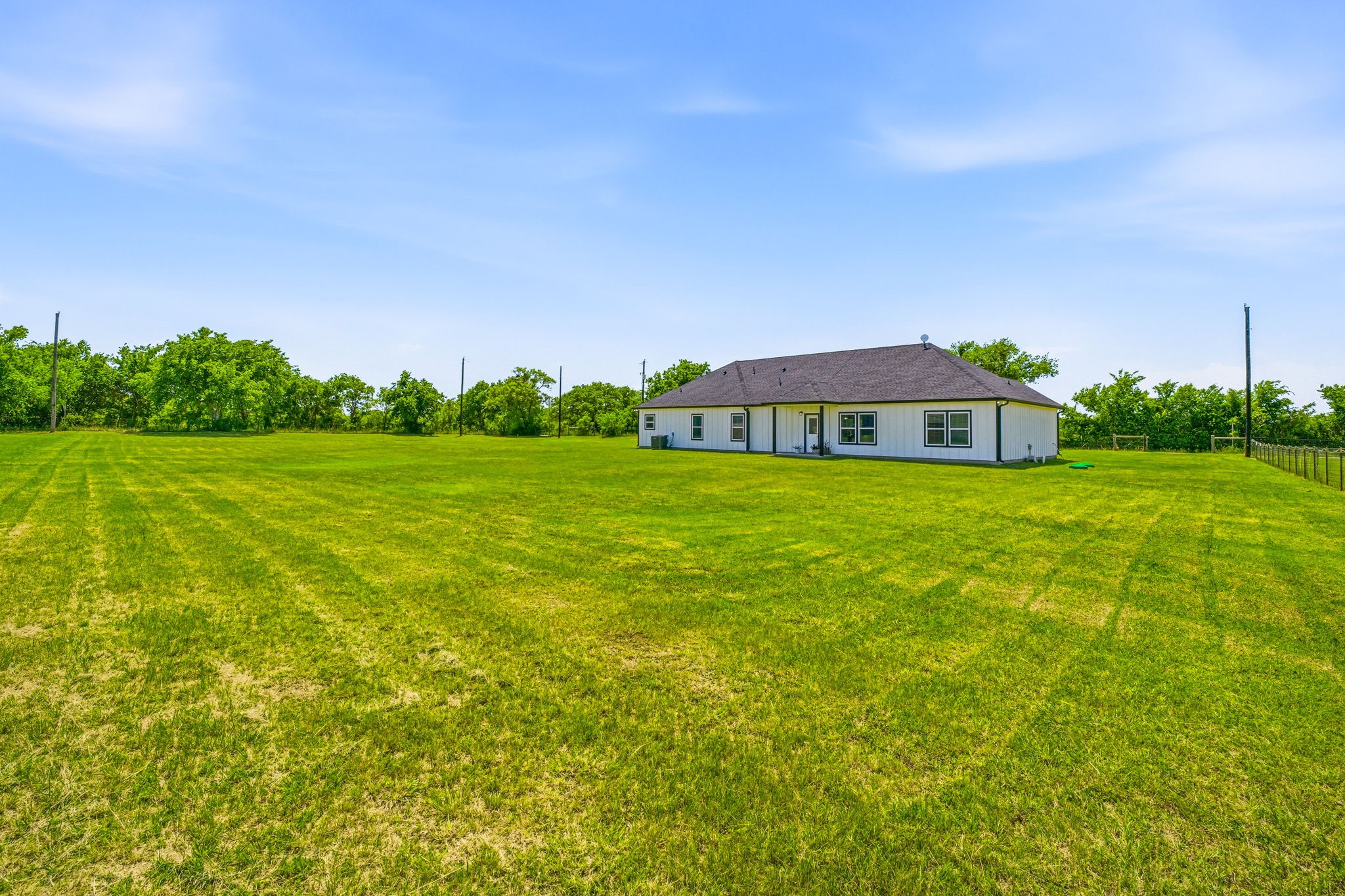 689 Dill Road Weatherford TX 76085
