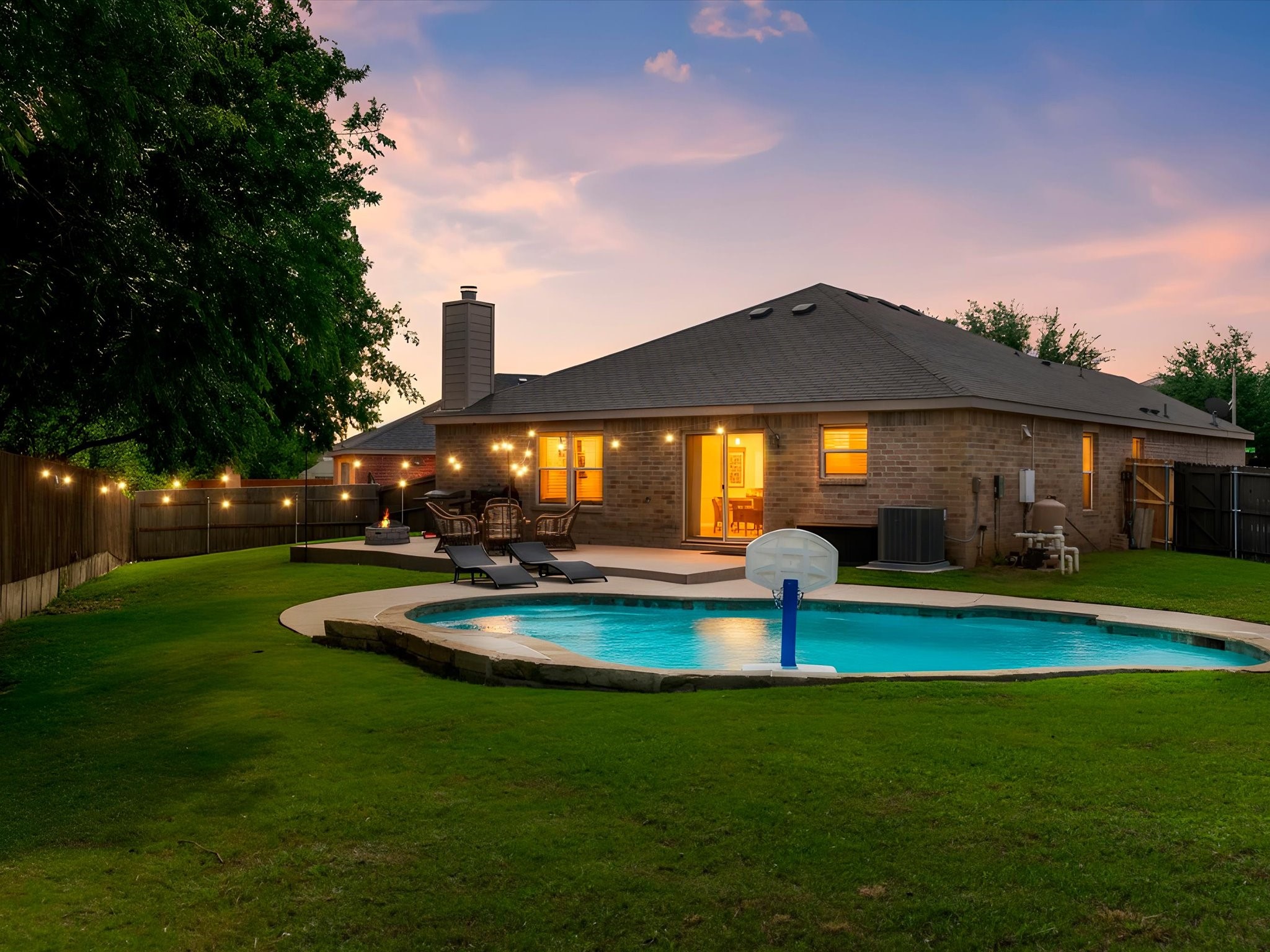 6901 Sylvan Meadows Drive Fort Worth TX 76120