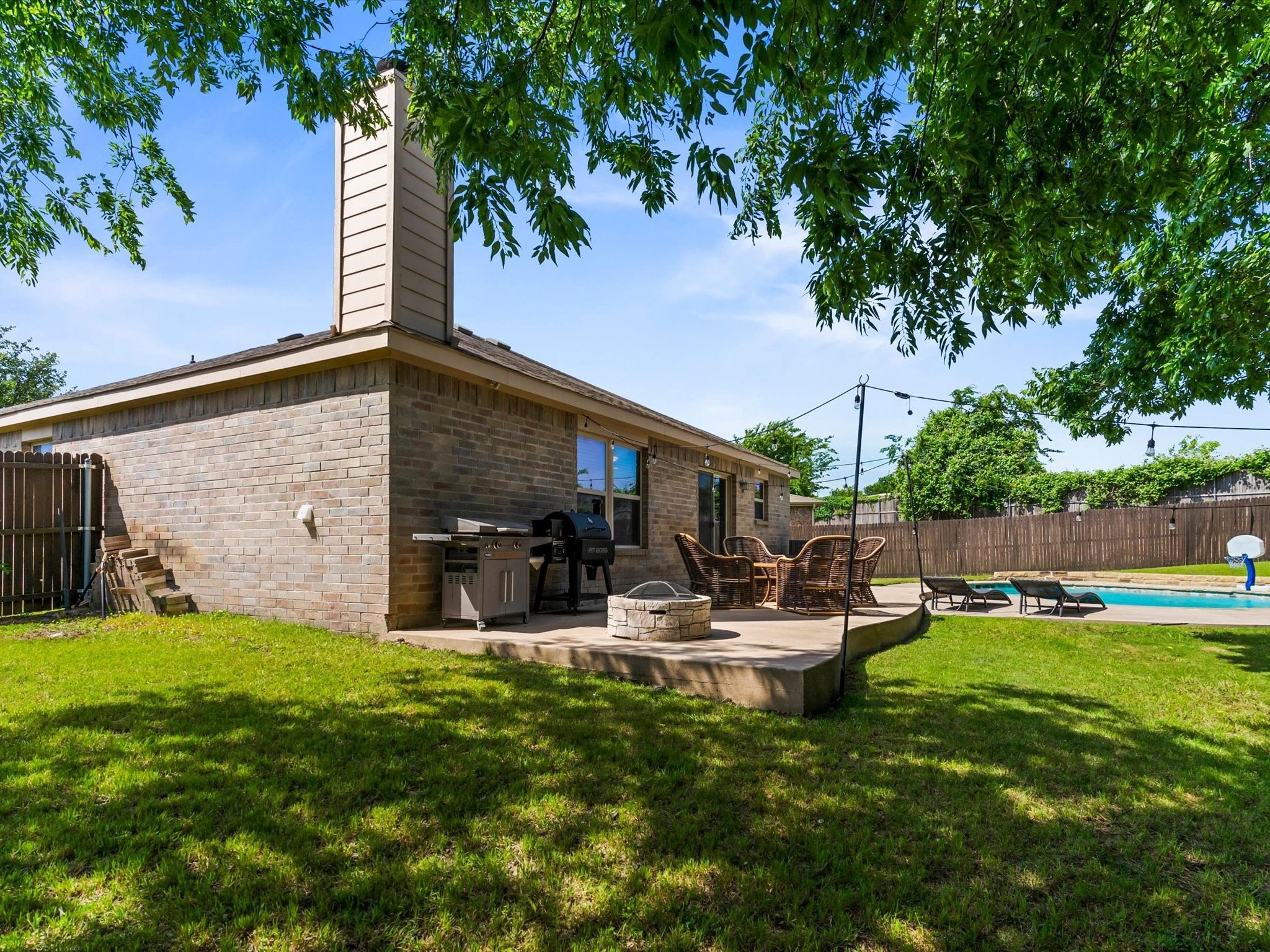 6901 Sylvan Meadows Drive Fort Worth TX 76120