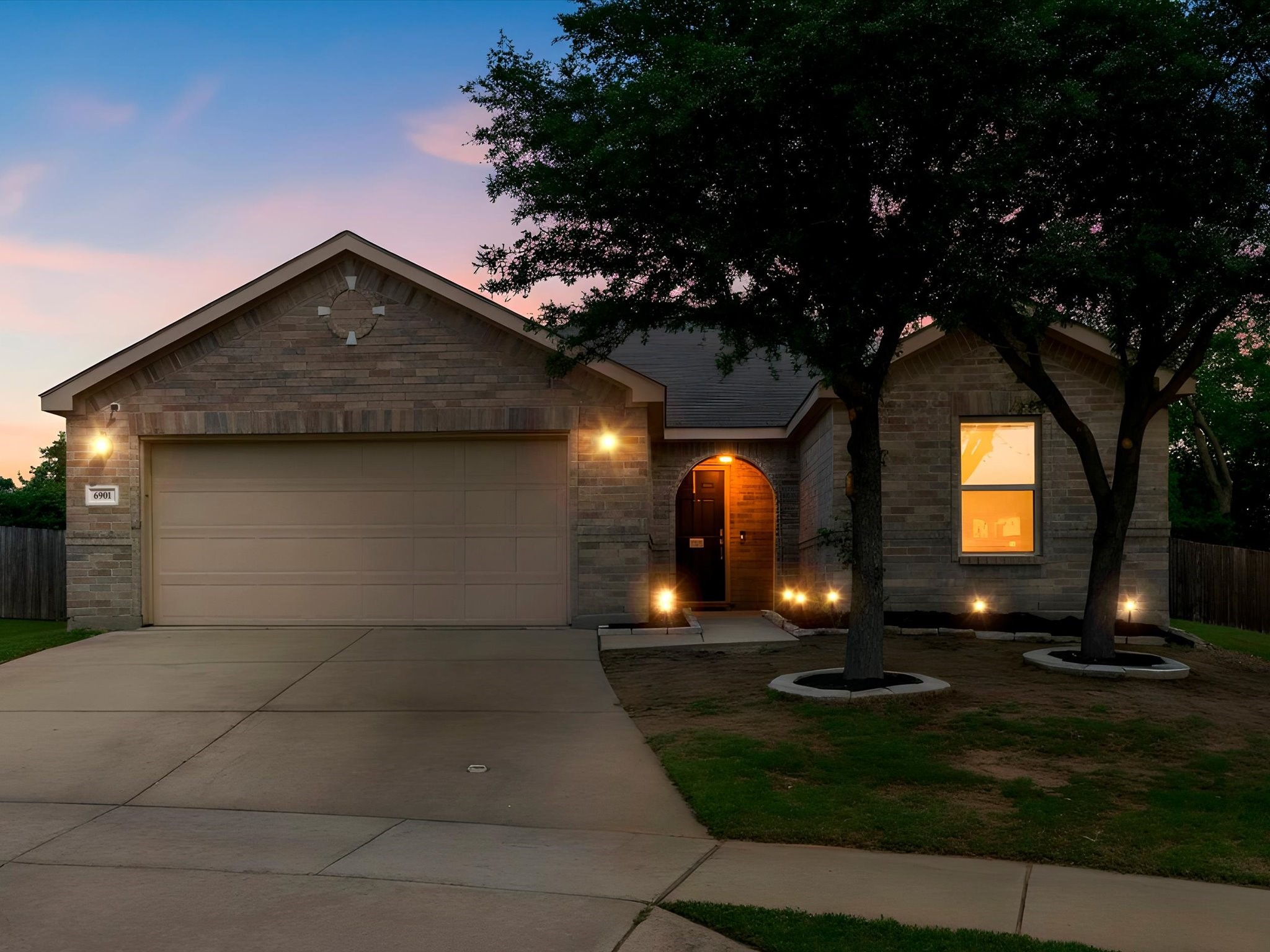 6901 Sylvan Meadows Drive Fort Worth TX 76120