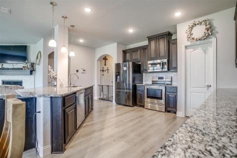 433 Joseph Lane Crowley TX 76036
