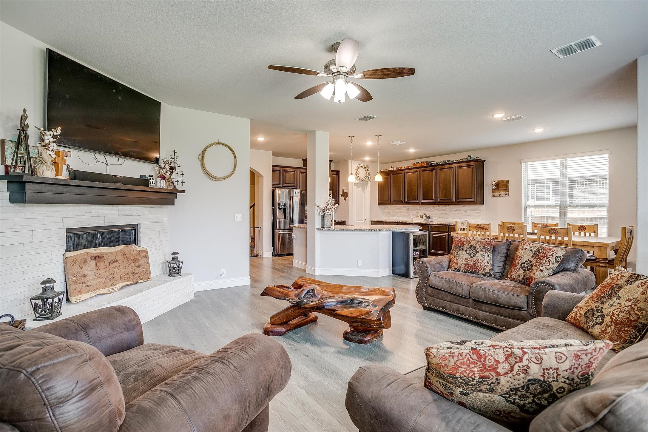 433 Joseph Lane Crowley TX 76036