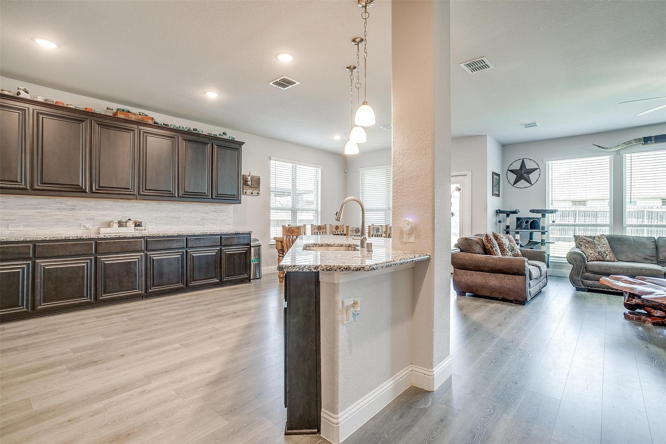 433 Joseph Lane Crowley TX 76036