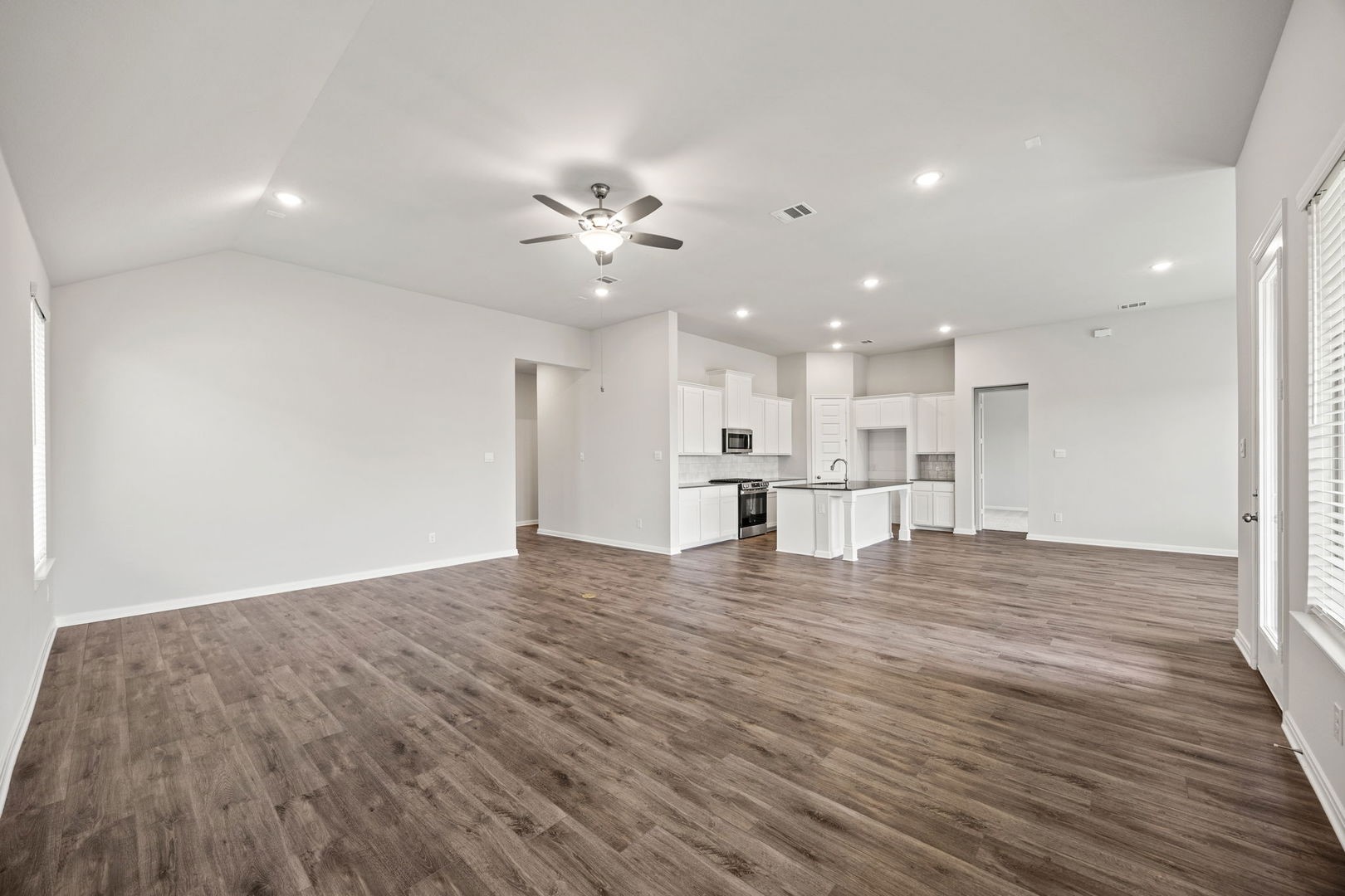 1506 Red Clover Avenue Van Alstyne TX 75495