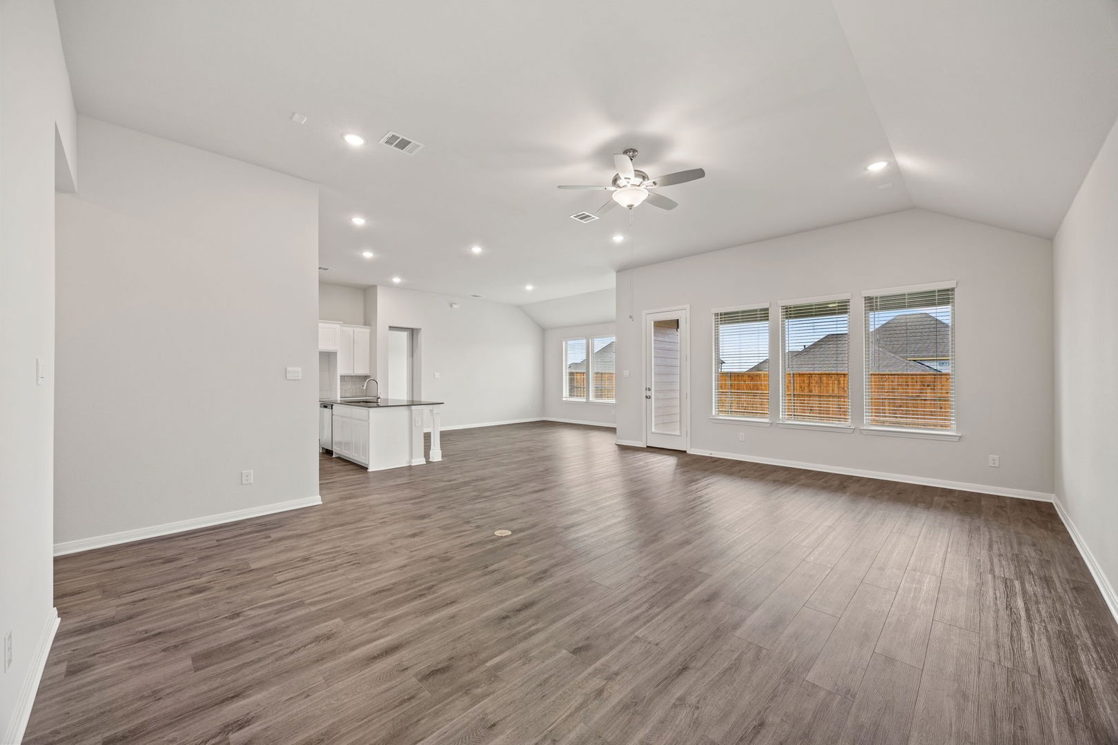 1506 Red Clover Avenue Van Alstyne TX 75495