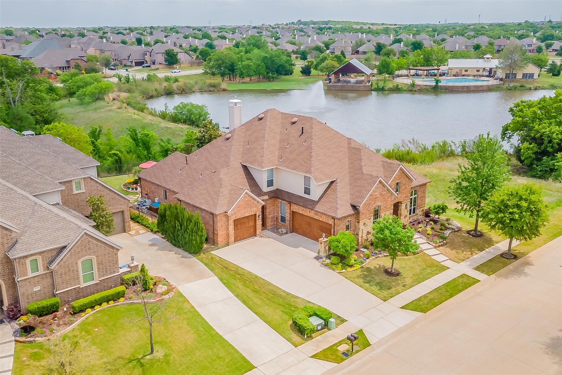 9160 Cedar Ridge Lantana TX 76226