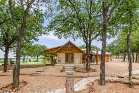 1000 County Road 904 Joshua TX 76058