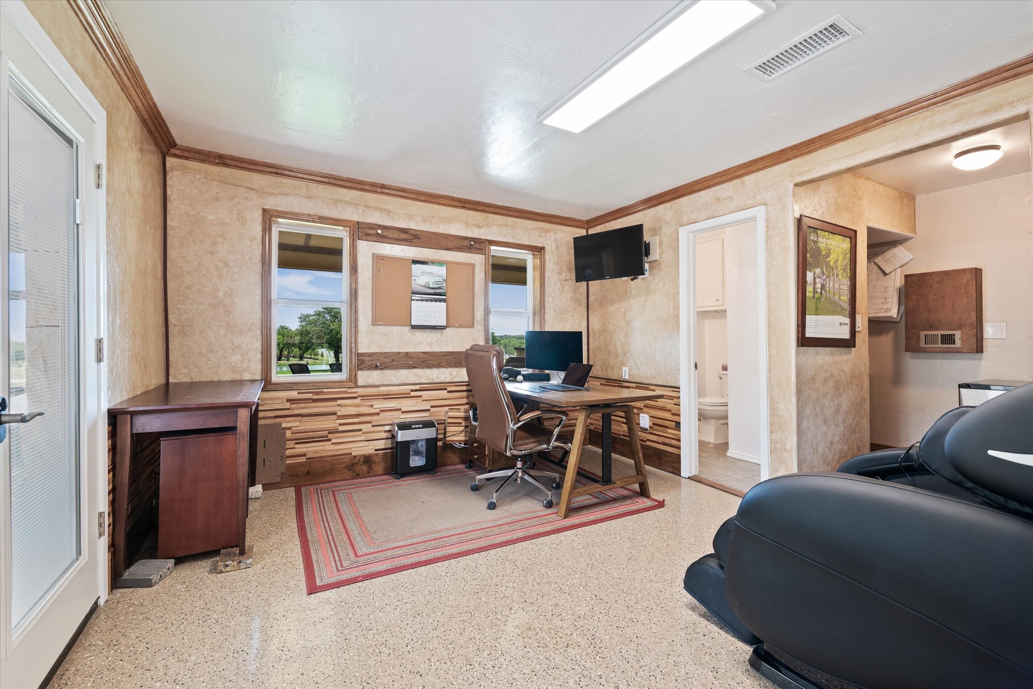 1000 County Road 904 Joshua TX 76058