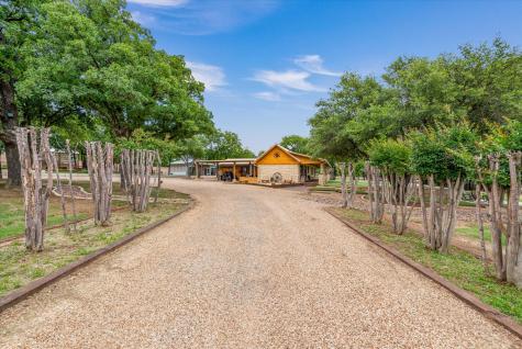 1000 County Road 904 Joshua TX 76058