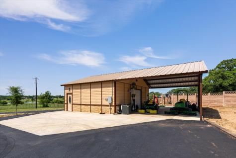 1000 County Road 904 Joshua TX 76058