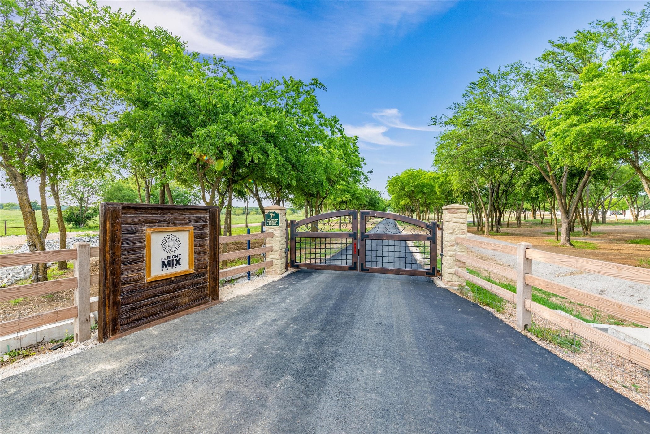 1000 County Road 904 Joshua TX 76058