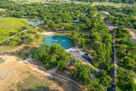 1000 County Road 904 Joshua TX 76058