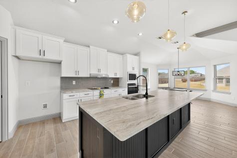 906 Maxine Drive Athens TX 75751