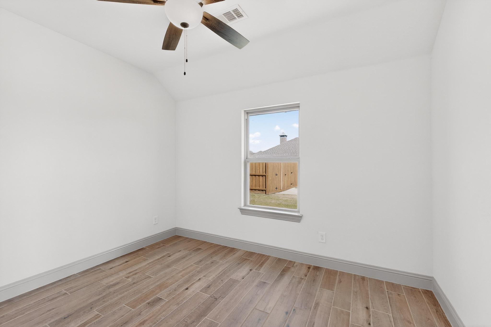906 Maxine Drive Athens TX 75751