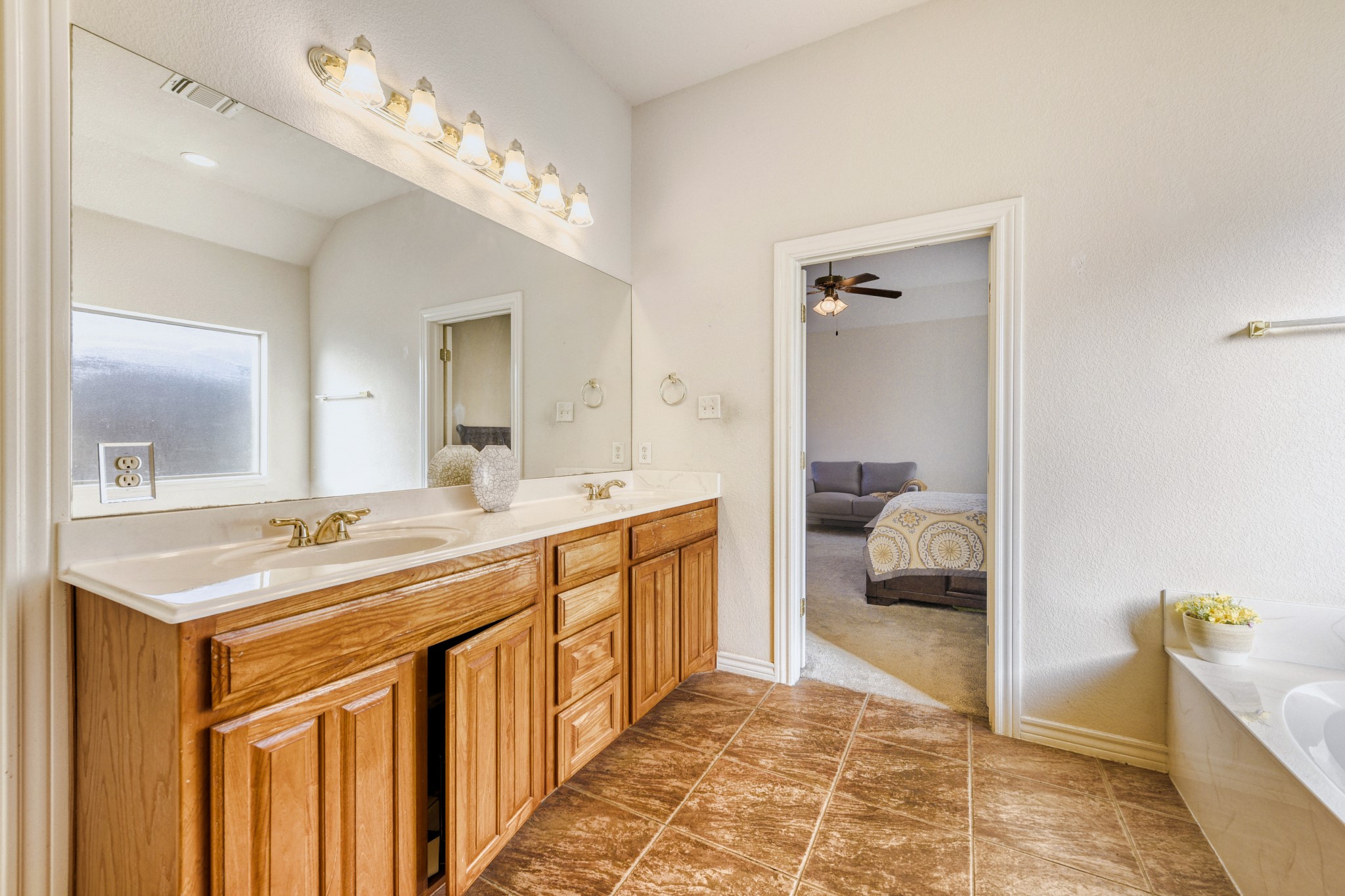 1820 Lake Glen Trail Mansfield TX 76063