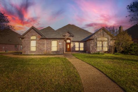 1820 Lake Glen Trail Mansfield TX 76063