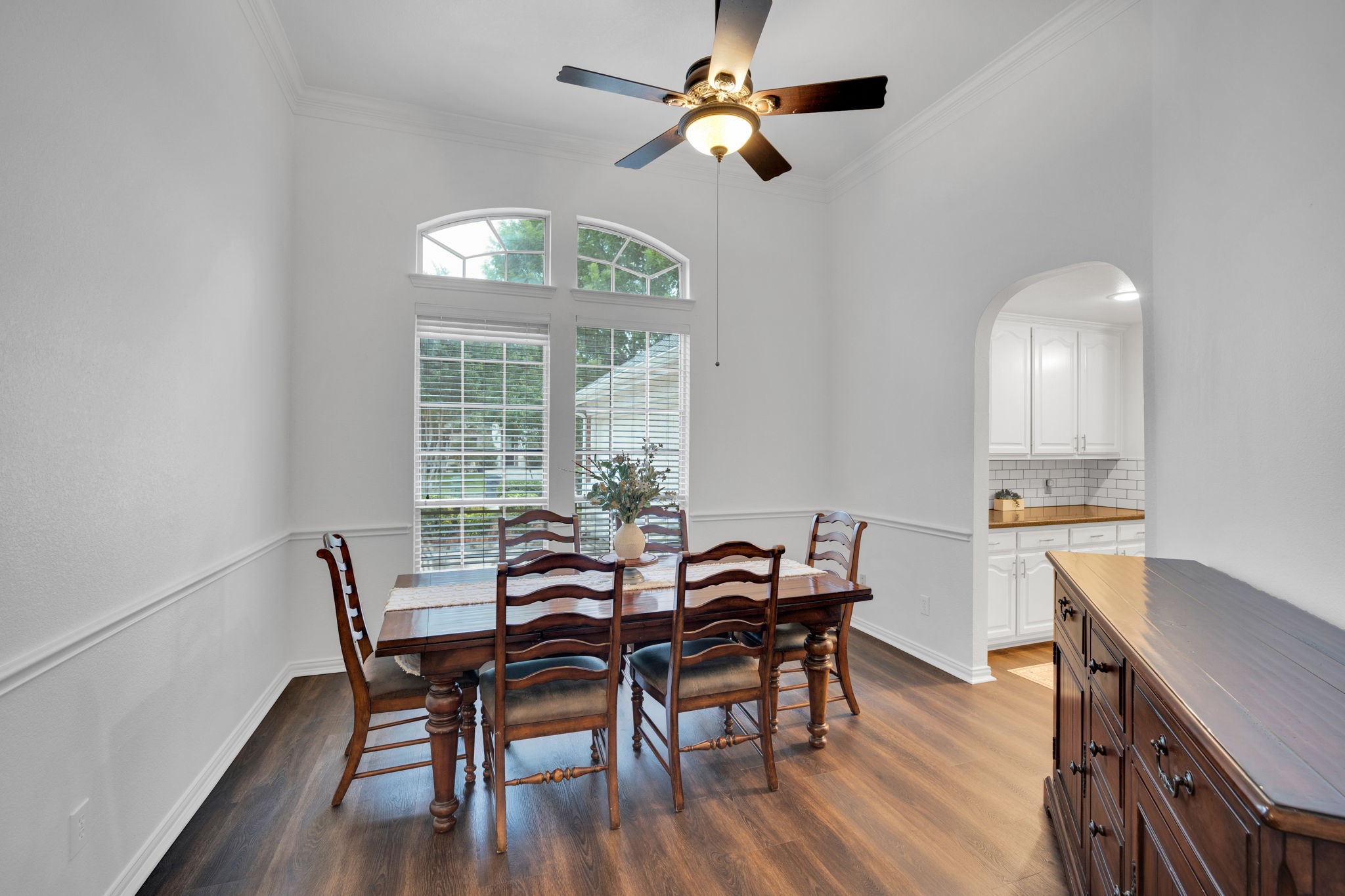 8204 Wildrock Drive Arlington TX 76001