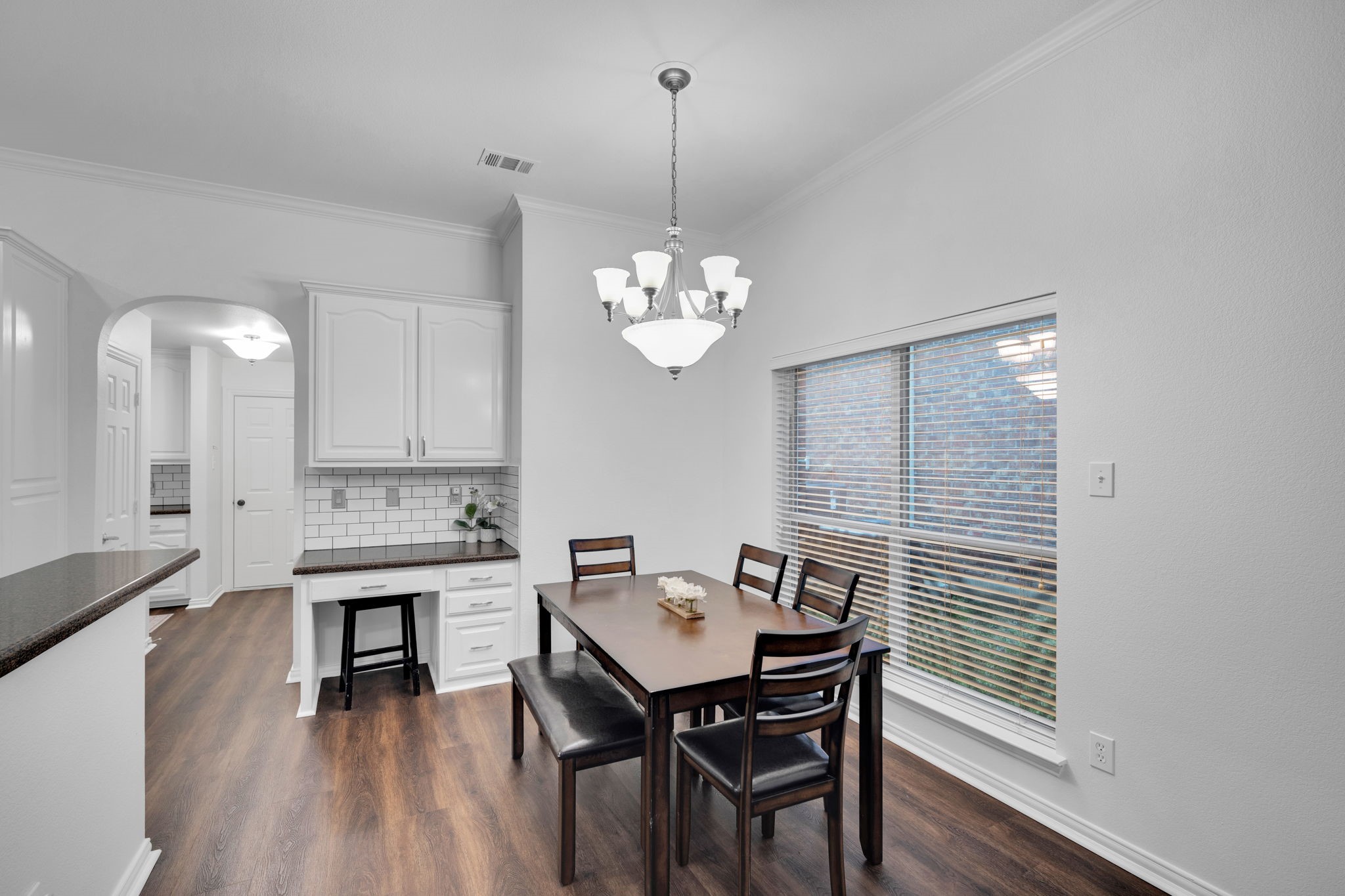 8204 Wildrock Drive Arlington TX 76001