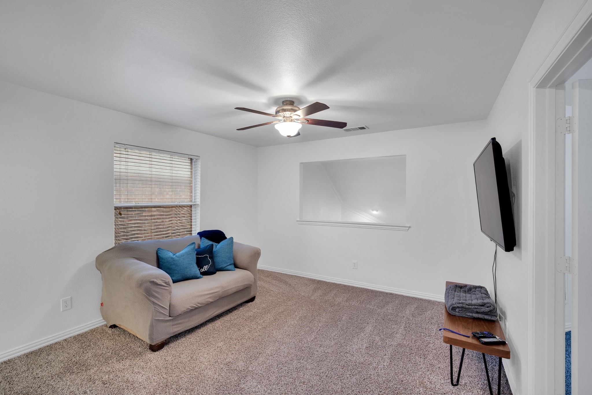 8204 Wildrock Drive Arlington TX 76001