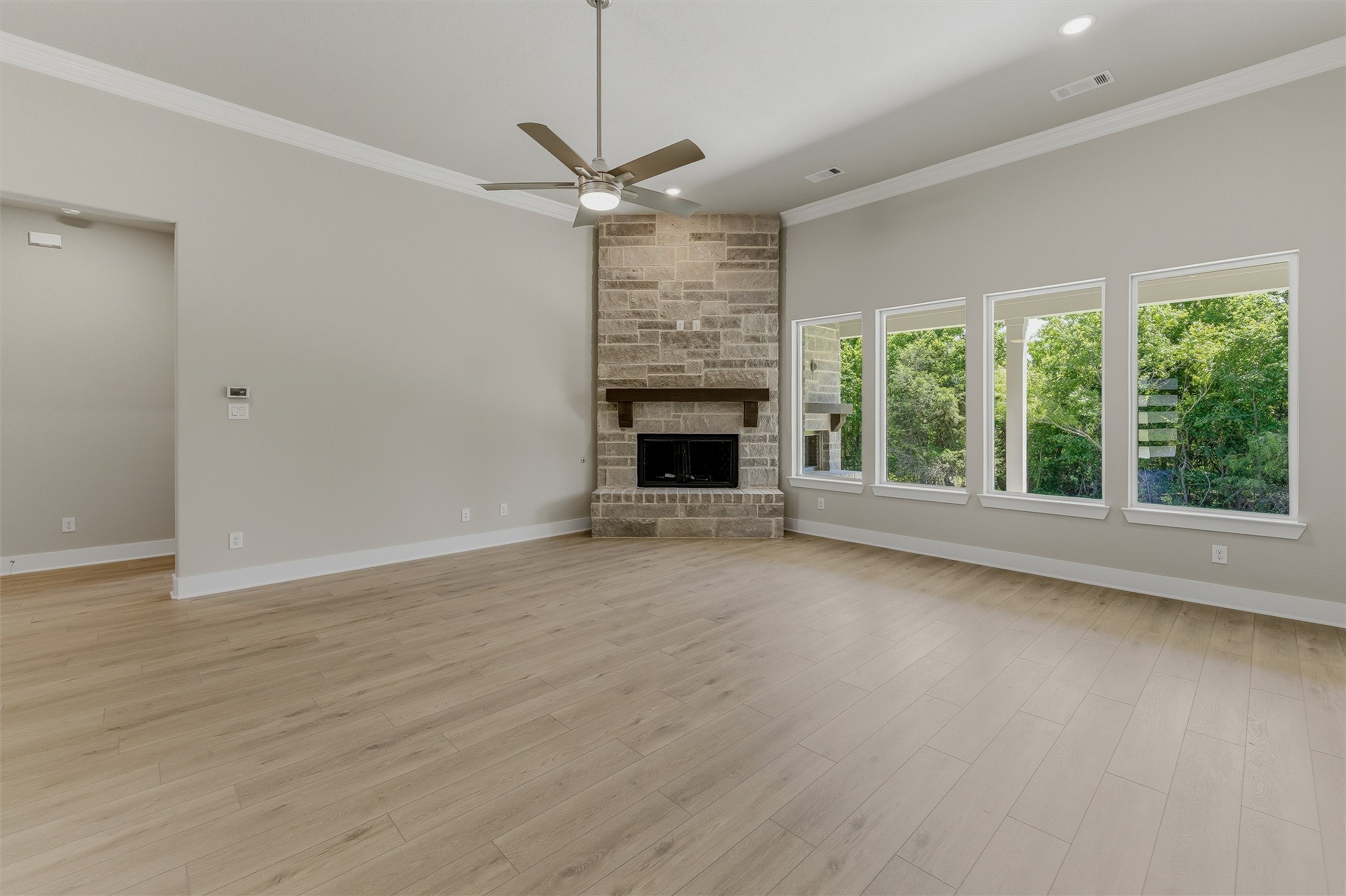 907 Perrin Lane Van Alstyne TX 75495