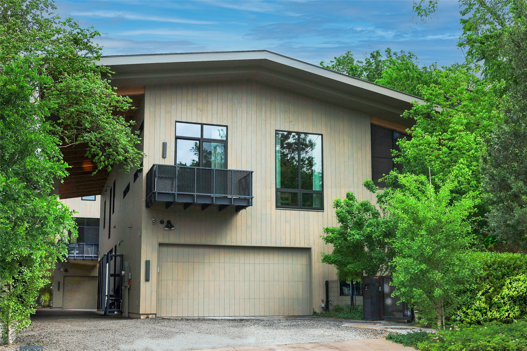 3503 Edgewater Street Dallas TX 75205