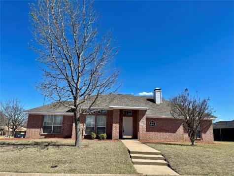 1816 Clearbrook Lane Corsicana TX 75110
