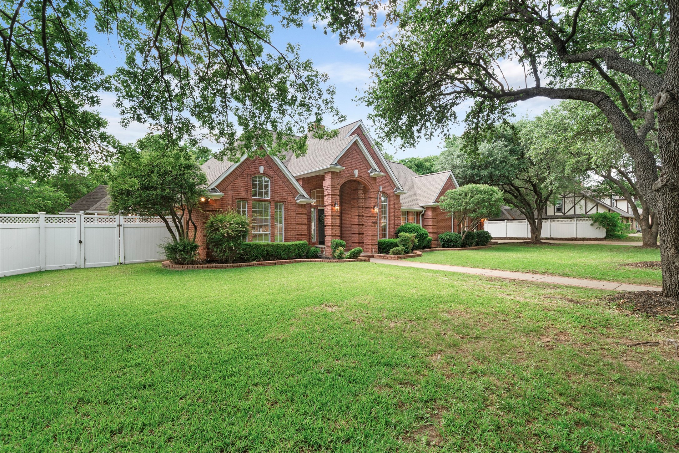 5800 Hunter Trail Colleyville TX 76034