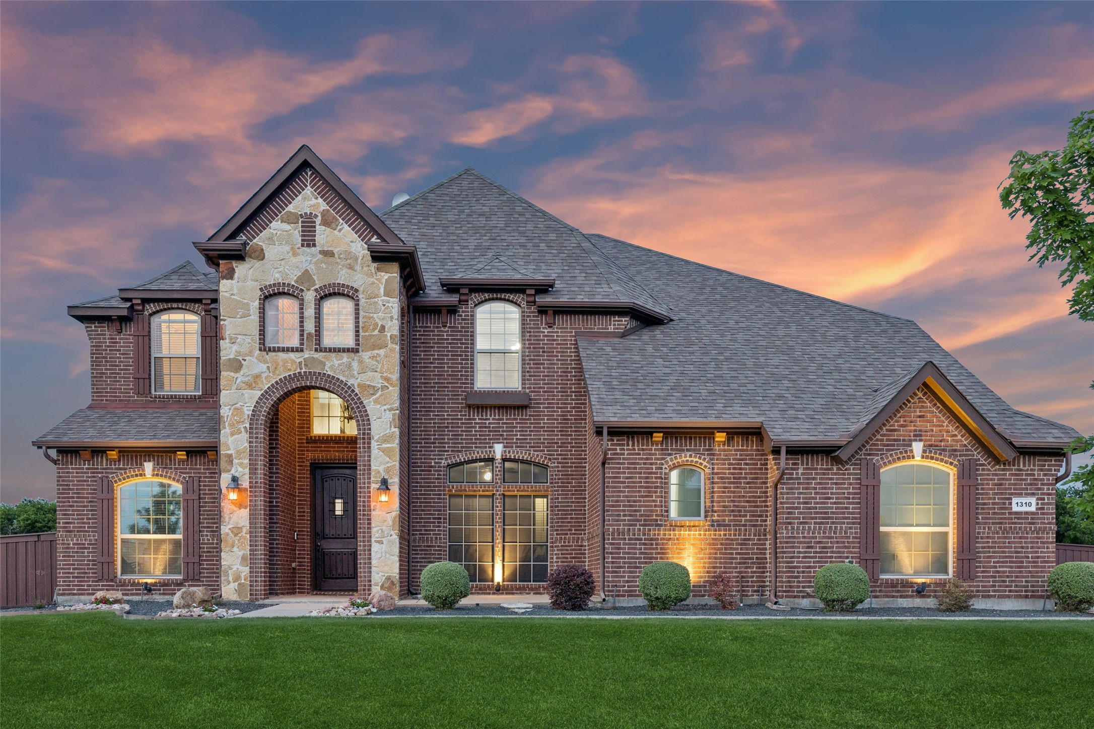 1310 Billingsley Drive Waxahachie TX 75167