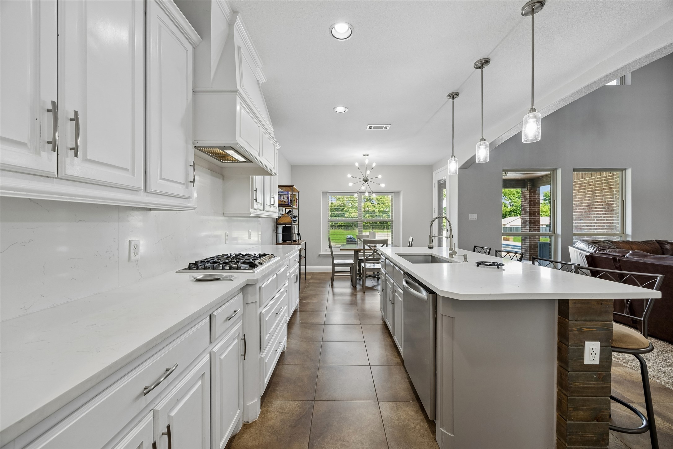 1310 Billingsley Drive Waxahachie TX 75167