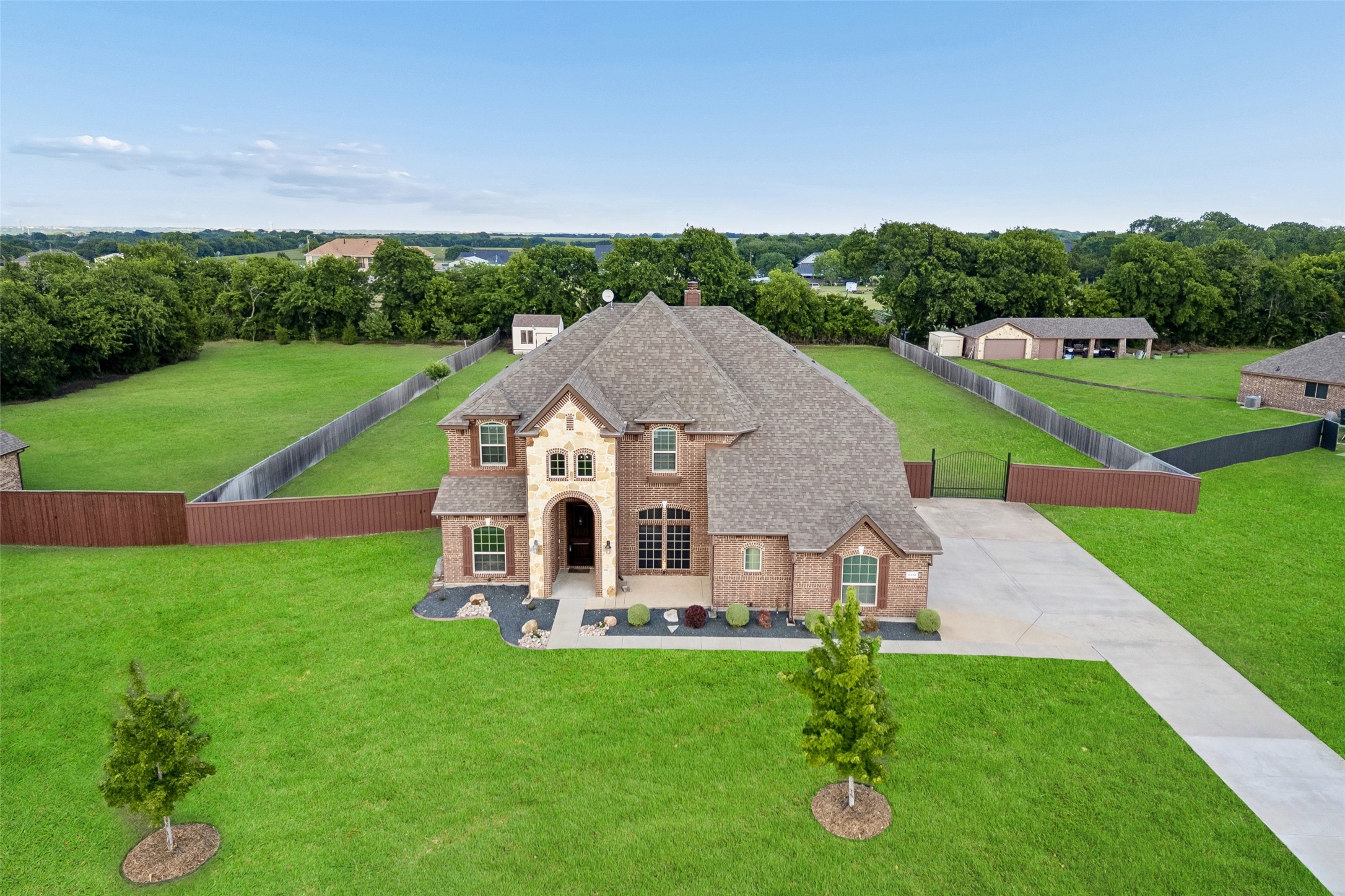 1310 Billingsley Drive Waxahachie TX 75167