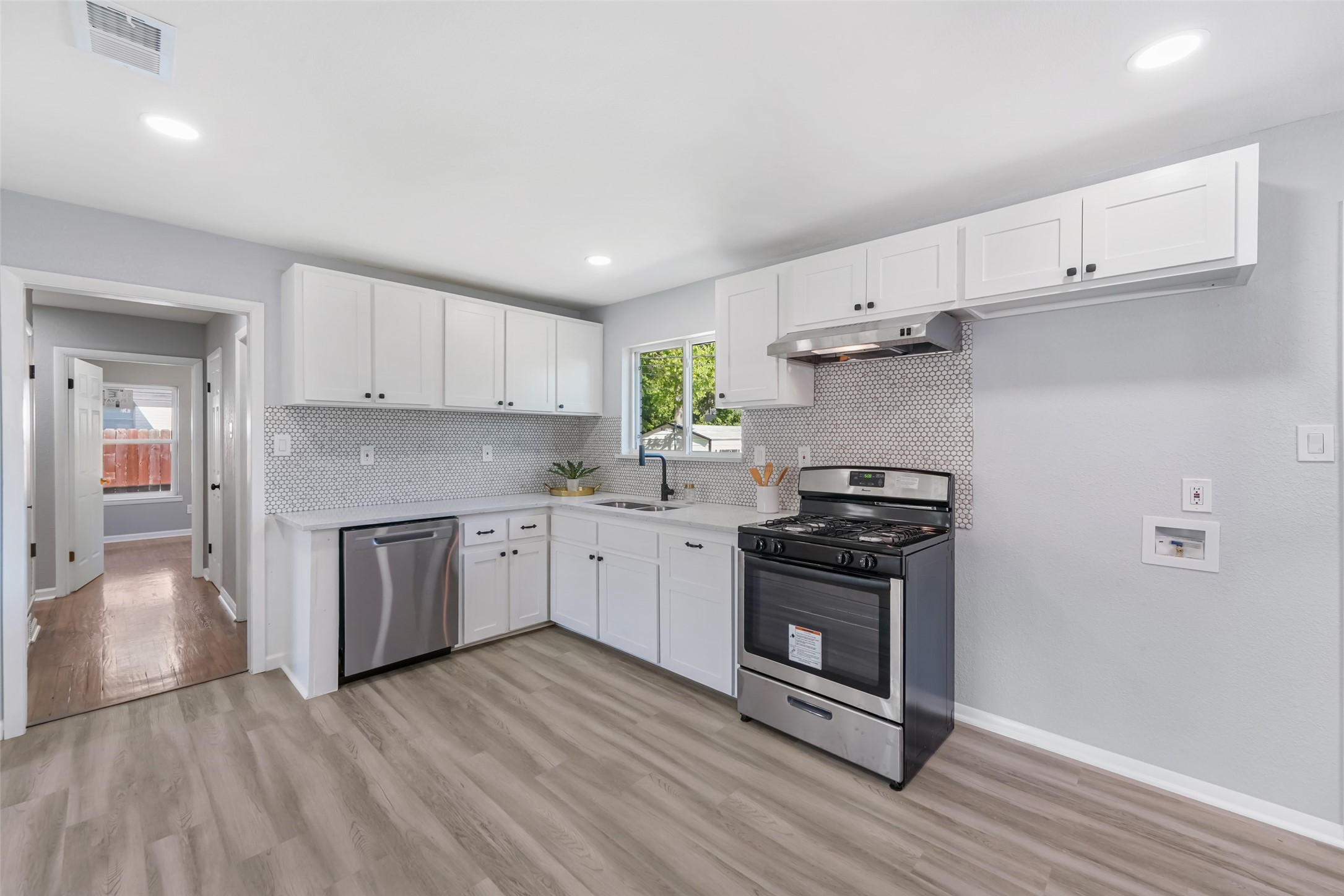 1332 Rosemont Street Mesquite TX 75149