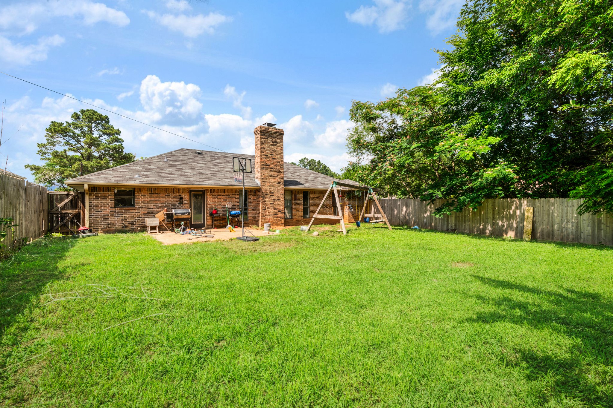 2630 Kessler Drive Paris TX 75460
