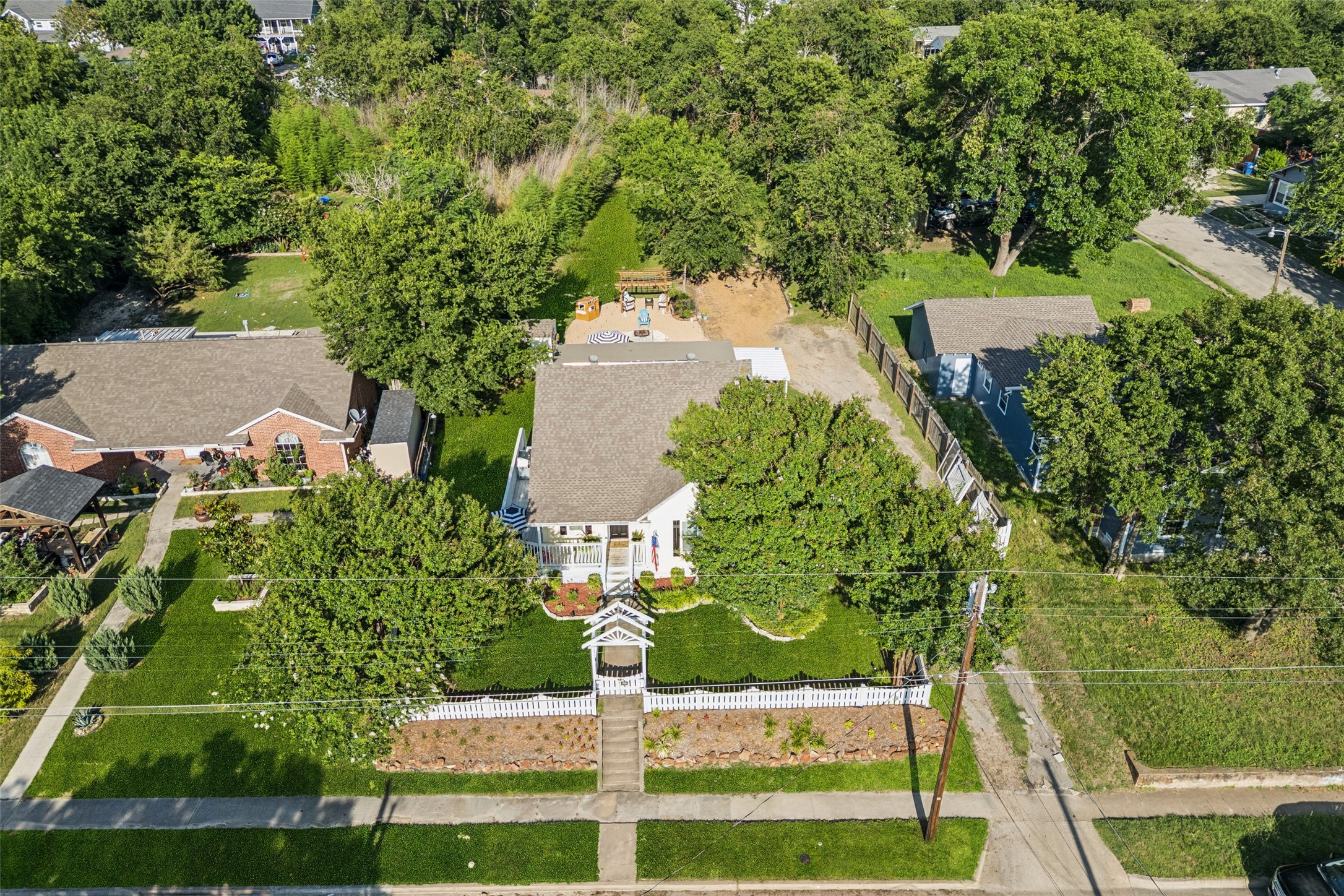 919 S Tennessee Street Mckinney TX 75069