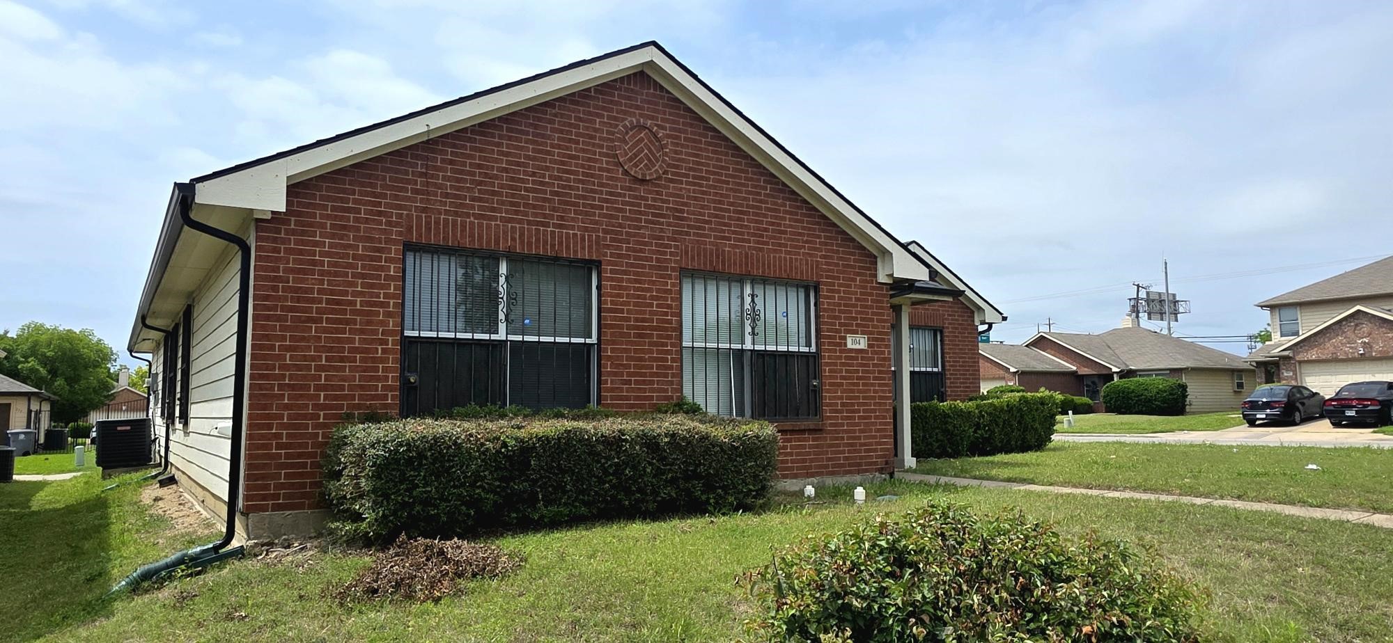 104 Idlewheat Lane Dallas TX 75241