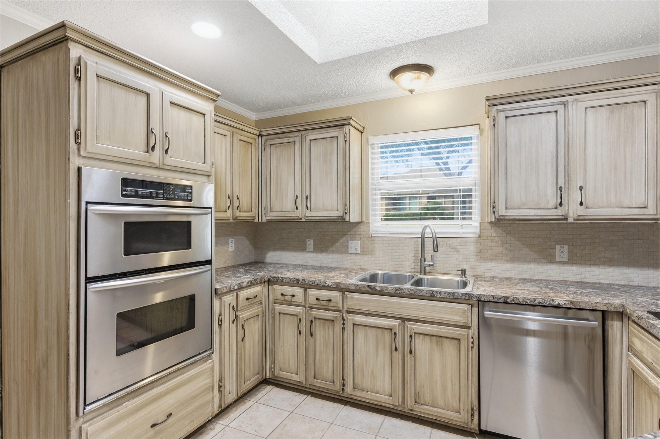 801 Water View Mansfield TX 76063