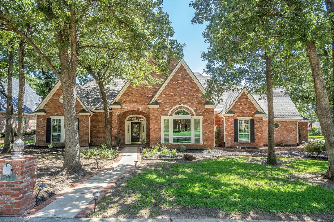 5701 Grand Oak Court Colleyville TX 76034