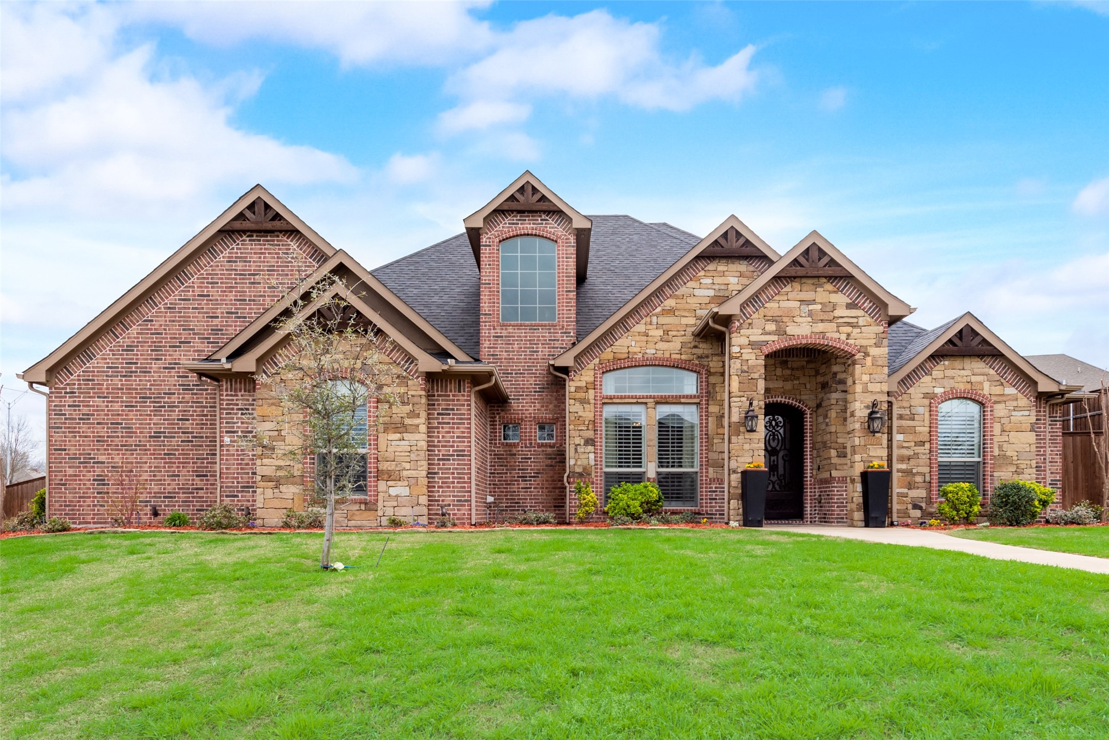 2900 Canyon Creek Drive Sherman TX 75092