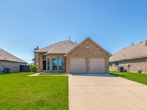 1909 Ridgecrest Drive Royse City TX 75189