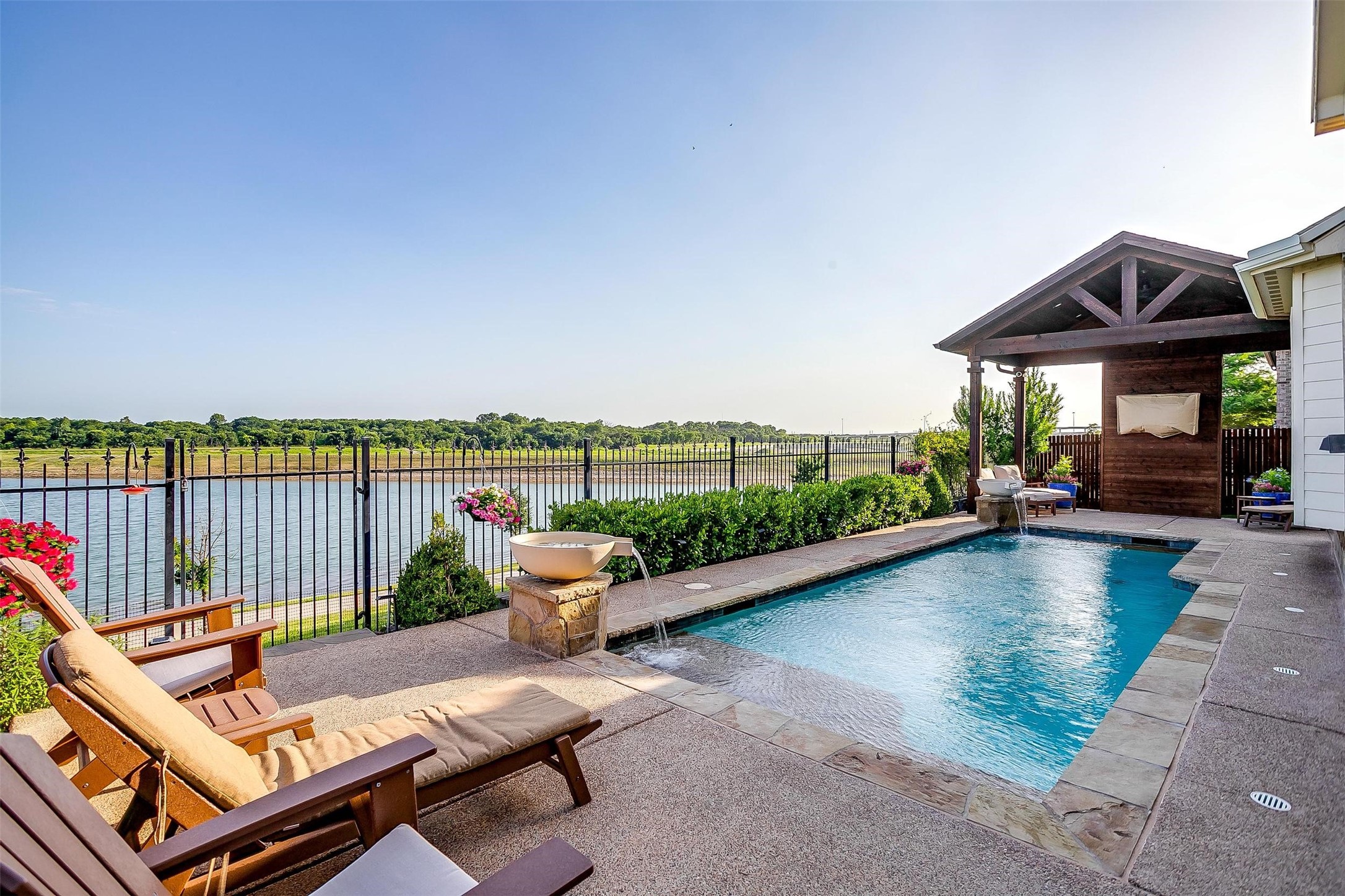 8308 Sandhill Crane Drive Fort Worth TX 76118