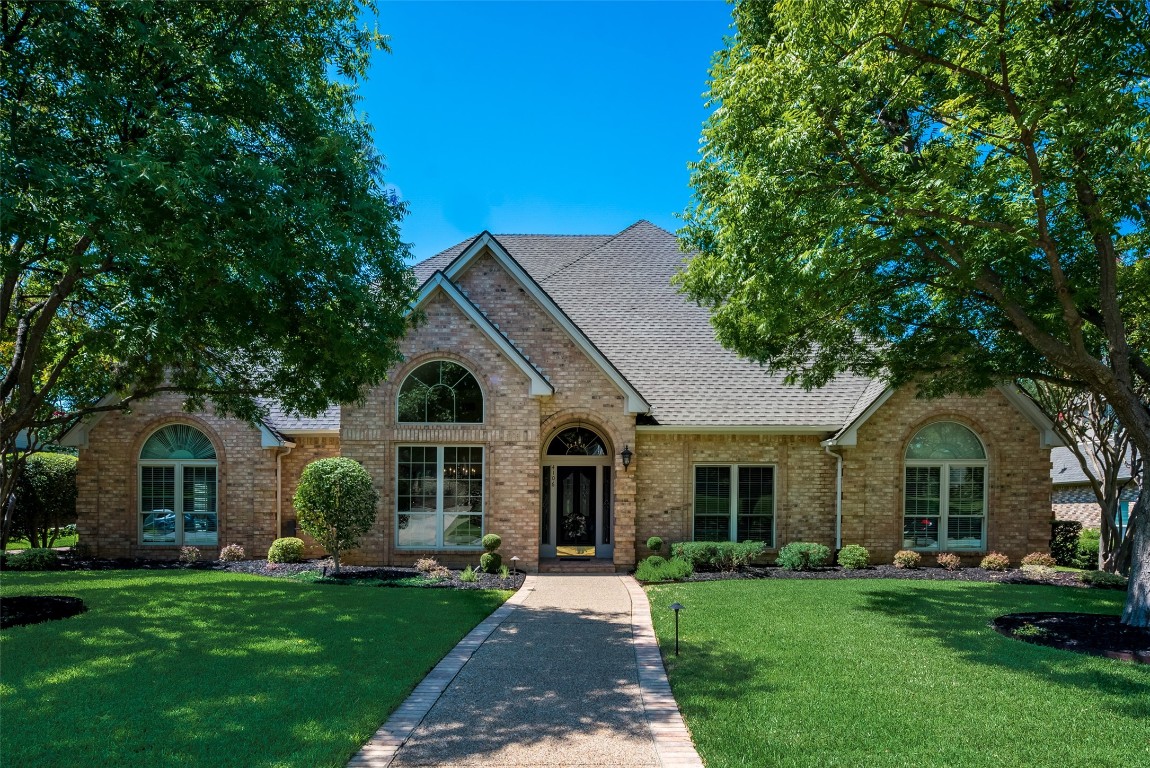 4106 Pembrooke Parkway W Colleyville TX 76034