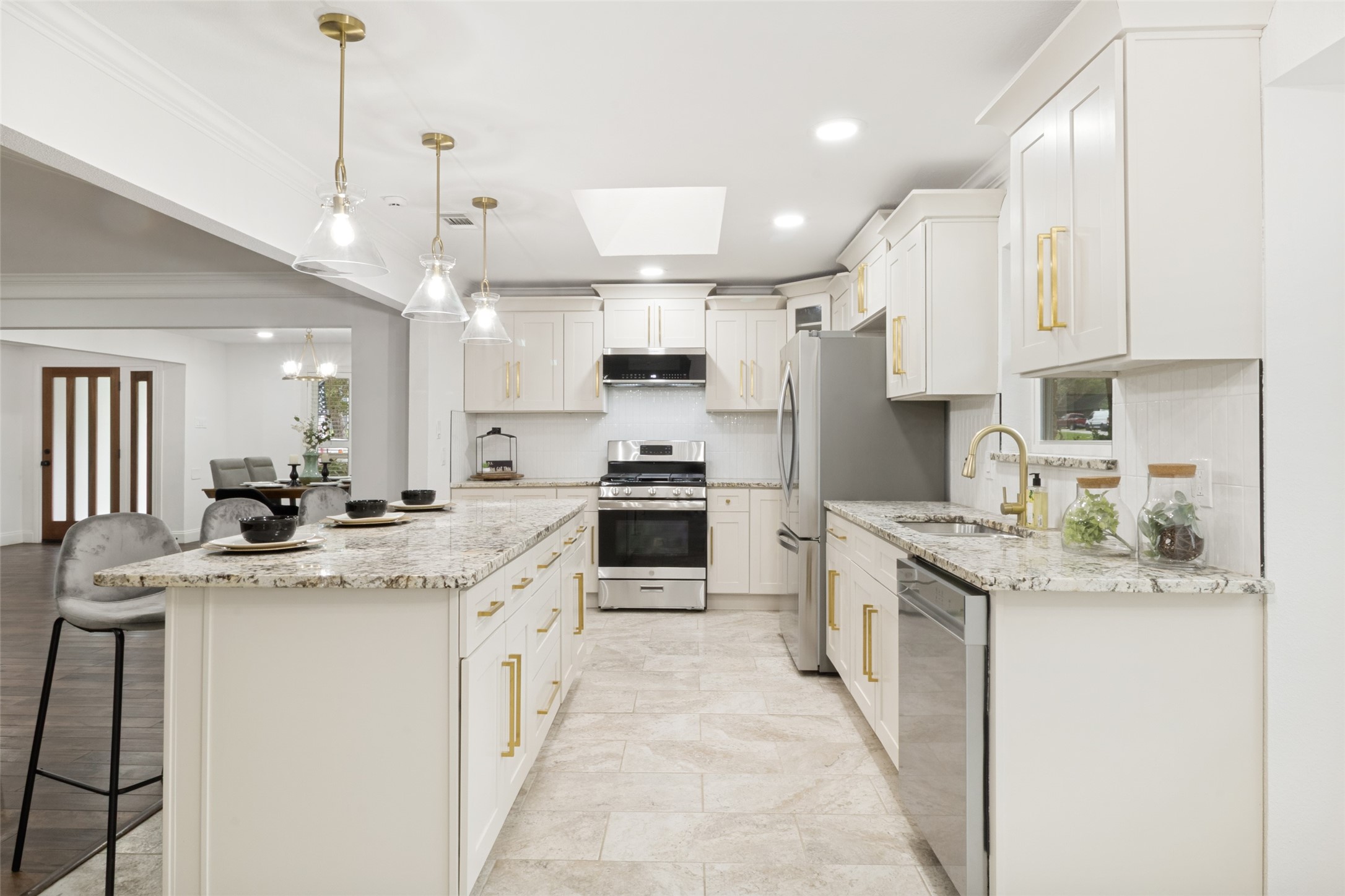 9552 Timberleaf Drive Dallas TX 75243