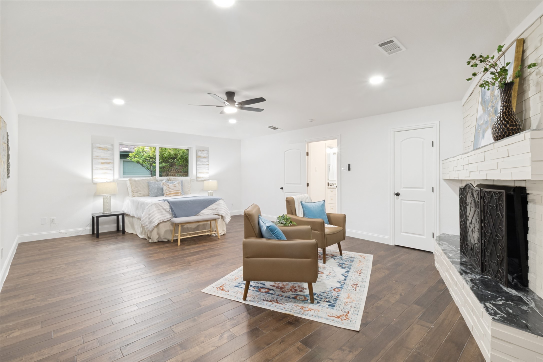 9552 Timberleaf Drive Dallas TX 75243