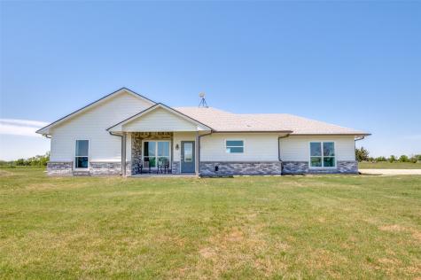 475 County Road 4930 Leonard TX 75452