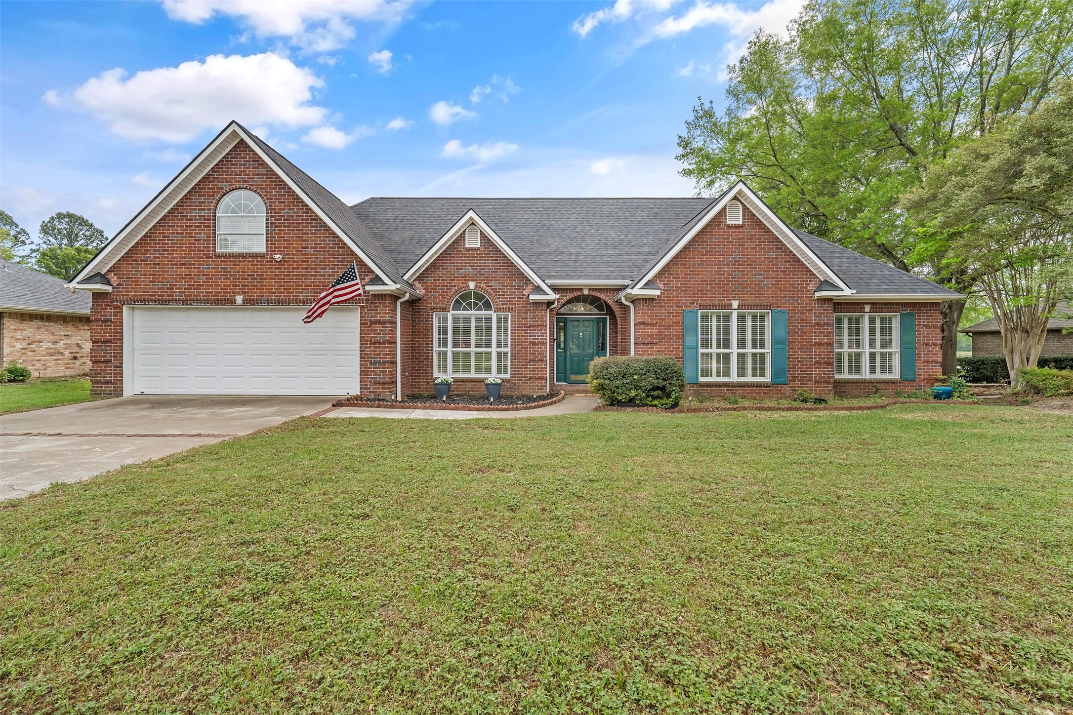 233 Lakeside Place Mineola TX 75773