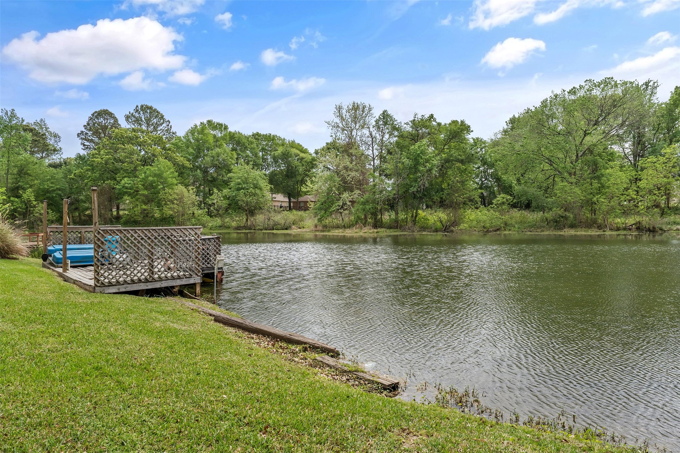 233 Lakeside Place Mineola TX 75773