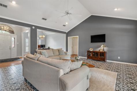 233 Lakeside Place Mineola TX 75773
